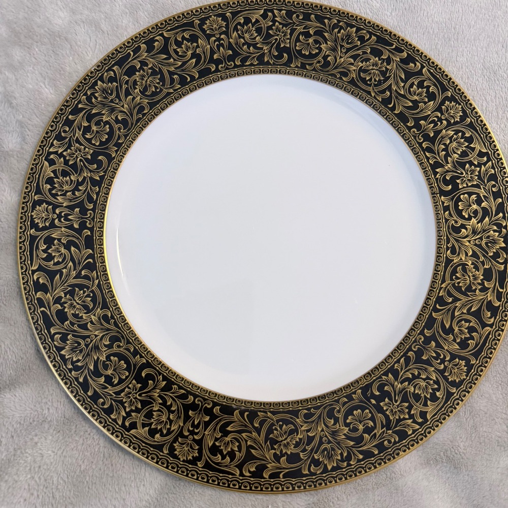 Vintage Sango Richelieux 3758 Dinner Plate Black Gold Floral Japan 10 5/8"